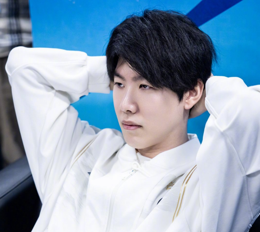 【战报】2025LPL春季赛TES 2-0 WE，TES锁定常规赛第三