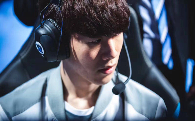 Liquid在与 The MongolZ 的比赛中输掉了FISSURE Playground 2；