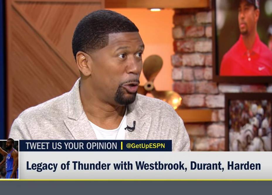 伯恩茅斯VS切尔西：黑马风暴对决蓝军豪门，活力球场生死博弈